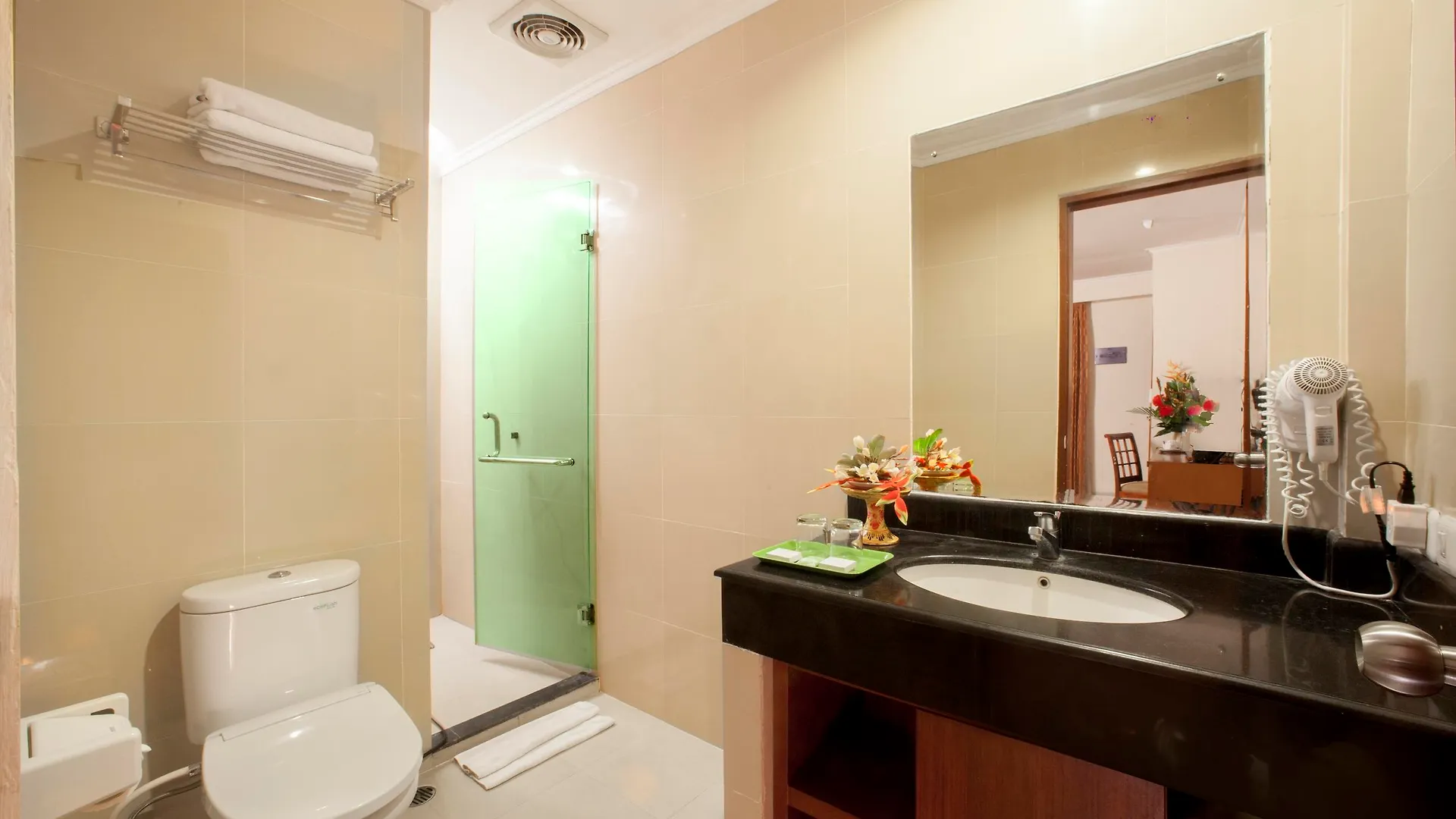 Restu Bali Hotel Legian  3*, Legian (Bali) Indonesia