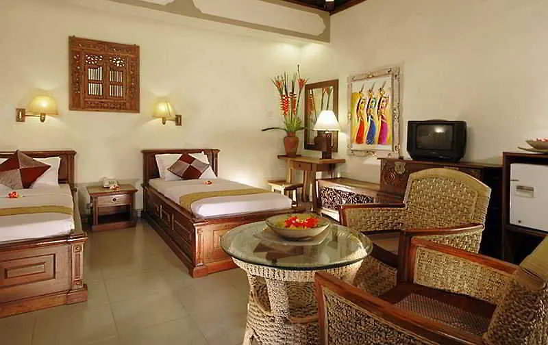 Restu Bali Hotel Legian  3*, Legian (Bali)