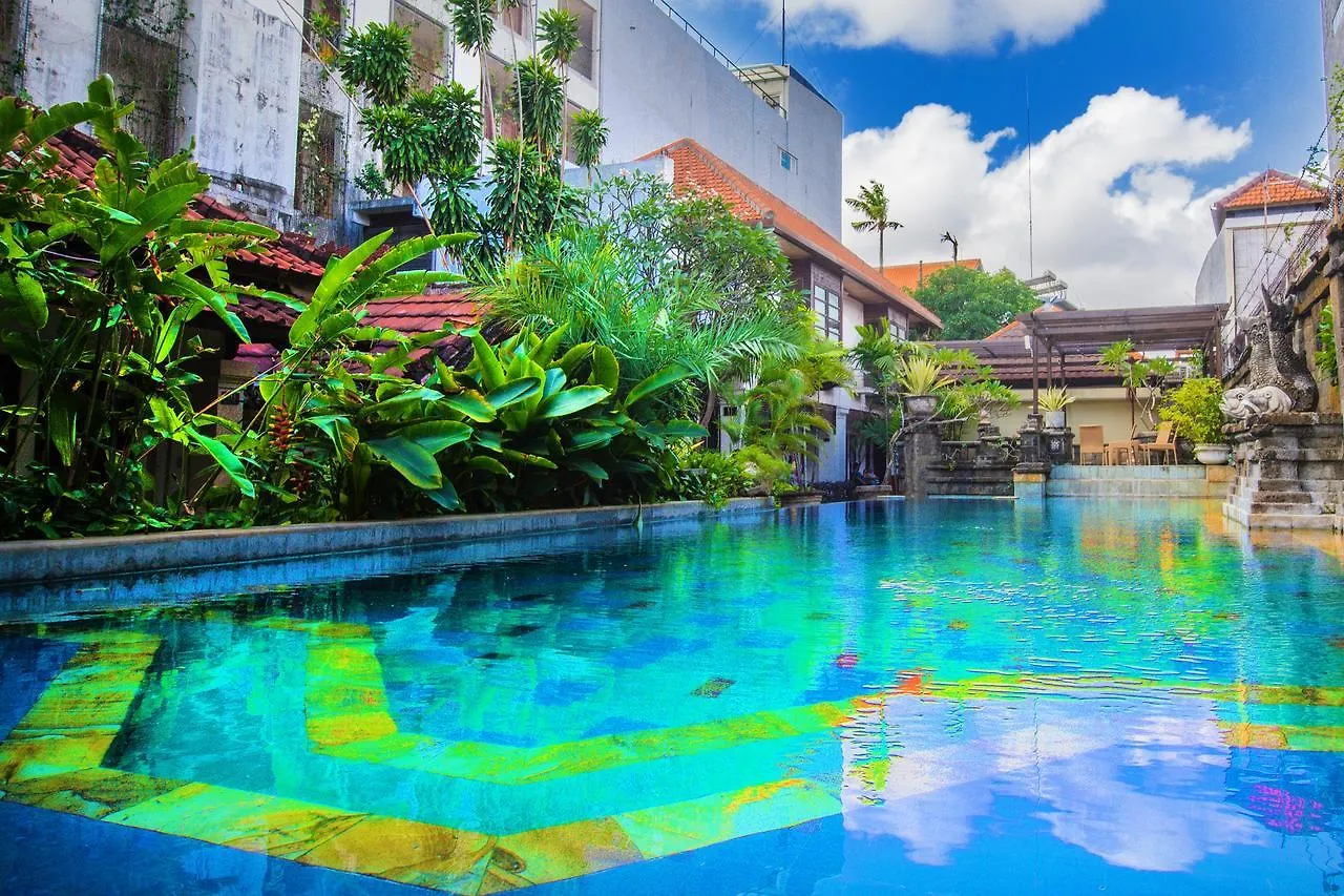 Restu Bali Hotel Legian  3*, Legian (Bali)